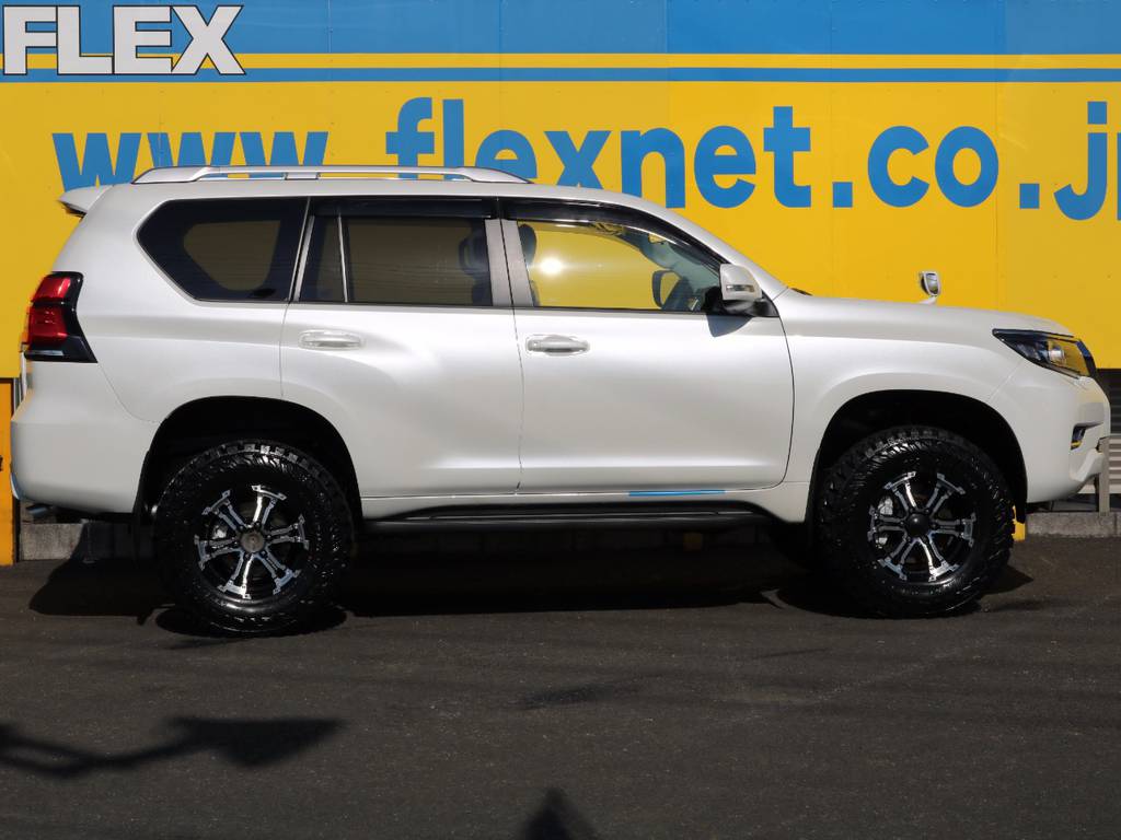 ＦＬＥＸグループは「すべての人に愛車を」をコンセプトに車種別に全国展開中★愛車と一緒に、ライフスタイルを充実させてもらいたいという思いで、ランクル仙台泉店では皆様のご要望になんでもお応えします★