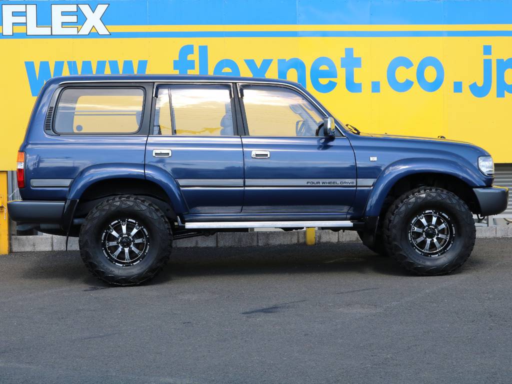 ＦＬＥＸグループは「すべての人に愛車を」をコンセプトに車種別に全国展開中★愛車と一緒に、ライフスタイルを充実させてもらいたいという思いで、ランクル仙台泉店では皆様のご要望になんでもお応えします★