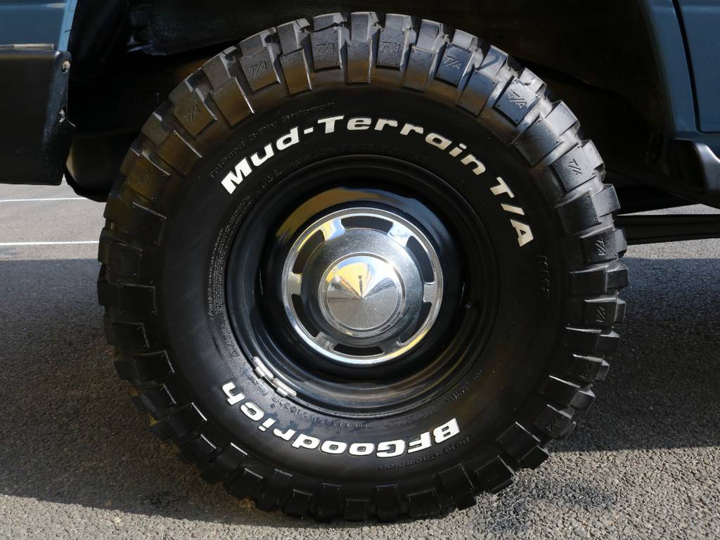 トヨタ輸出用ホイール＆ＢＦグッドリッチＭ/Ｔ！クラシックな雰囲気やナローボディーにとても相性の良い組み合わせ★