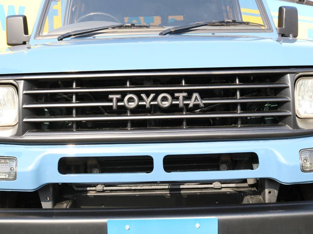 グリルもマッドブラックでバシッとキマってます★