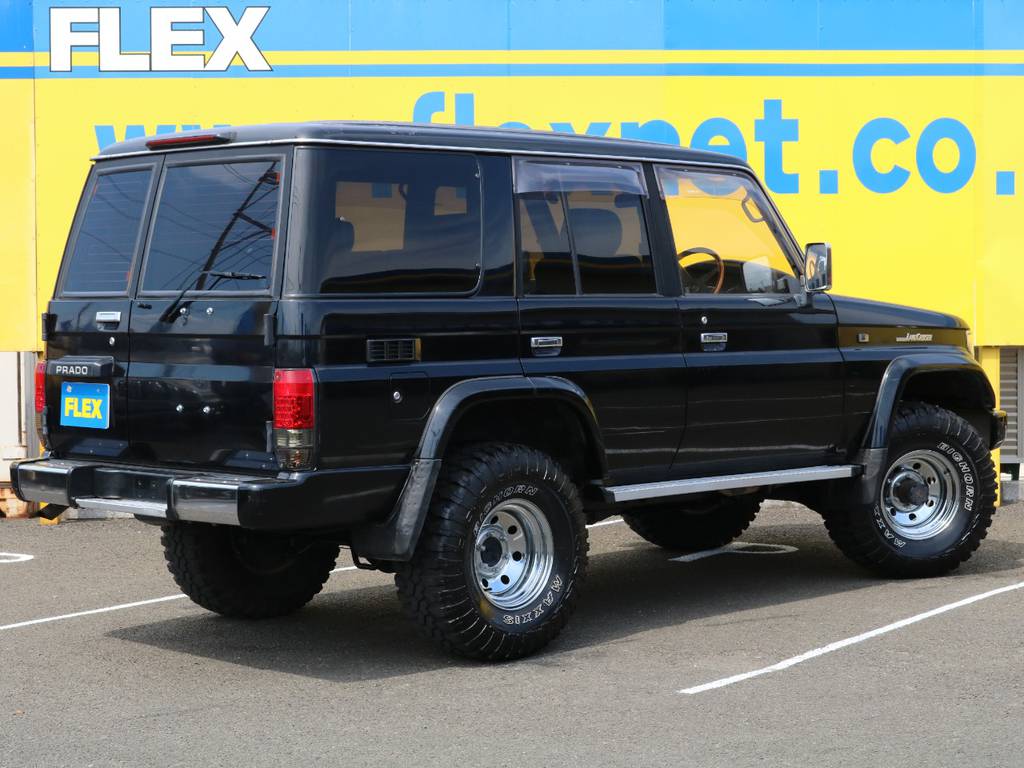 現代車には無い４ＷＤらしいスクエアボディ★追加カスタムも可能ですのでお気軽にお問い合わせ下さい！