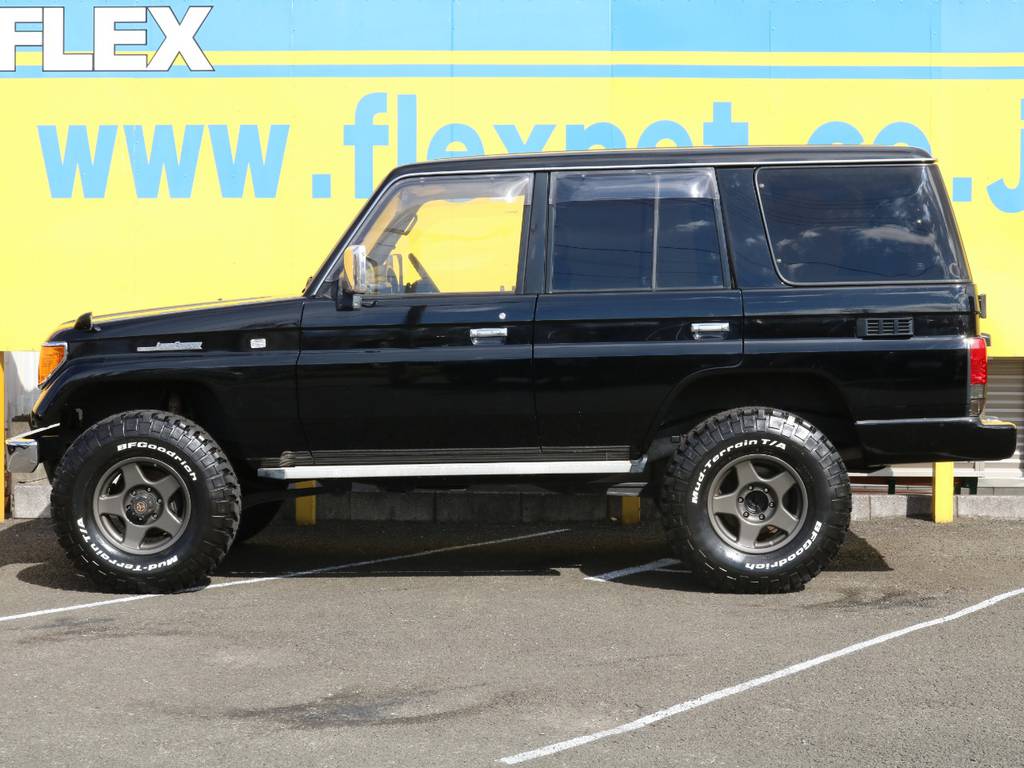 業界最高品質の全故障に対応する保証をご利用いただけます。３パターンの上限金額選択型で、車購入～手放しまでの全期間加入する事も可能です。詳細はスタッフまでお問い合わせください。