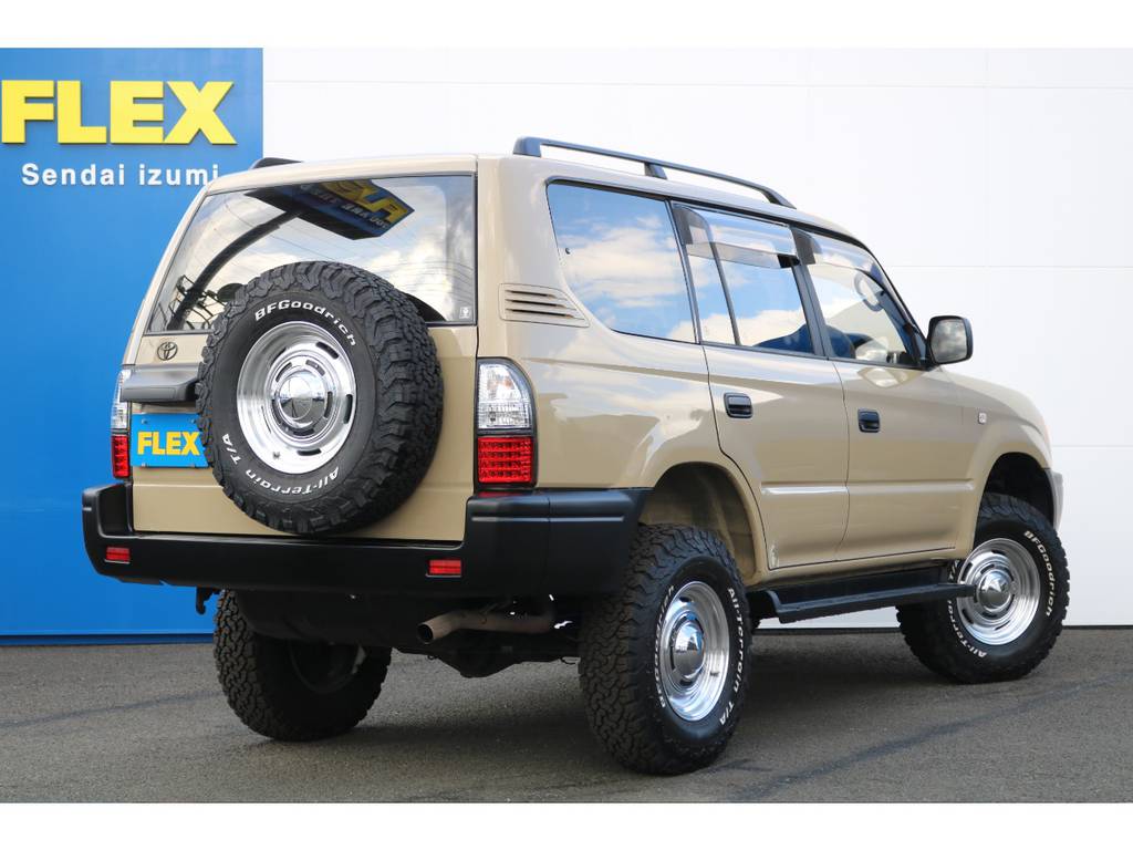 ＦＬＥＸグループは「すべての人に愛車を」をコンセプトに車種別に全国展開中★愛車と一緒に、ライフスタイルを充実させてもらいたいという思いで、ランクル仙台泉店では皆様のご要望になんでもお応えします★