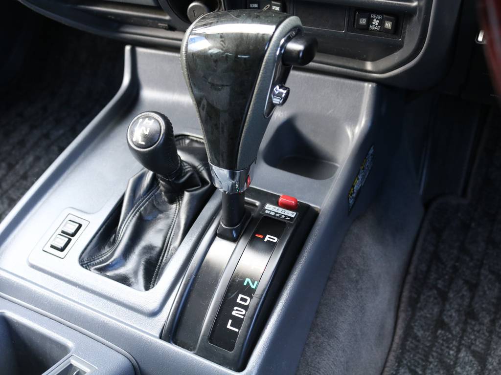 シフト廻り★シンプルかつ４ＷＤらしさのあるデザイン★