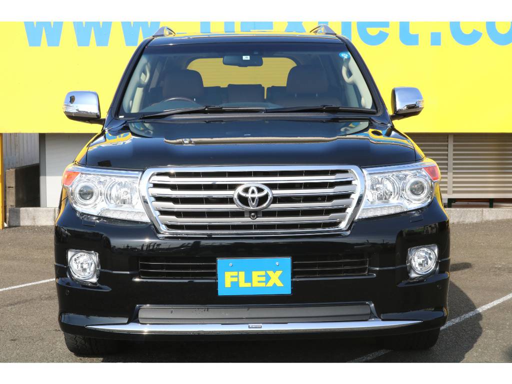 ＦＬＥＸグループは「すべての人に愛車を」をコンセプトに車種別に全国展開中★愛車と一緒に、ライフスタイルを充実させてもらいたいという思いで、ランクル仙台泉店では皆様のご要望になんでもお応えします★