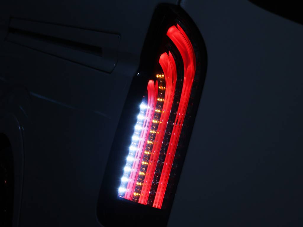 ４１５コブラ　ＬＥＤテールランプ♪