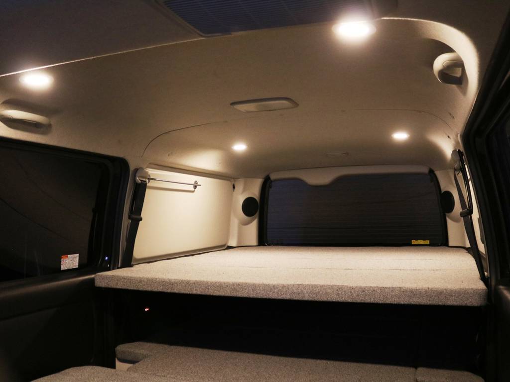 調光式ＬＥＤ室内ランプ付き　内装アレンジ【Ｒｏｏｍ　ＣＡＲ０３】！