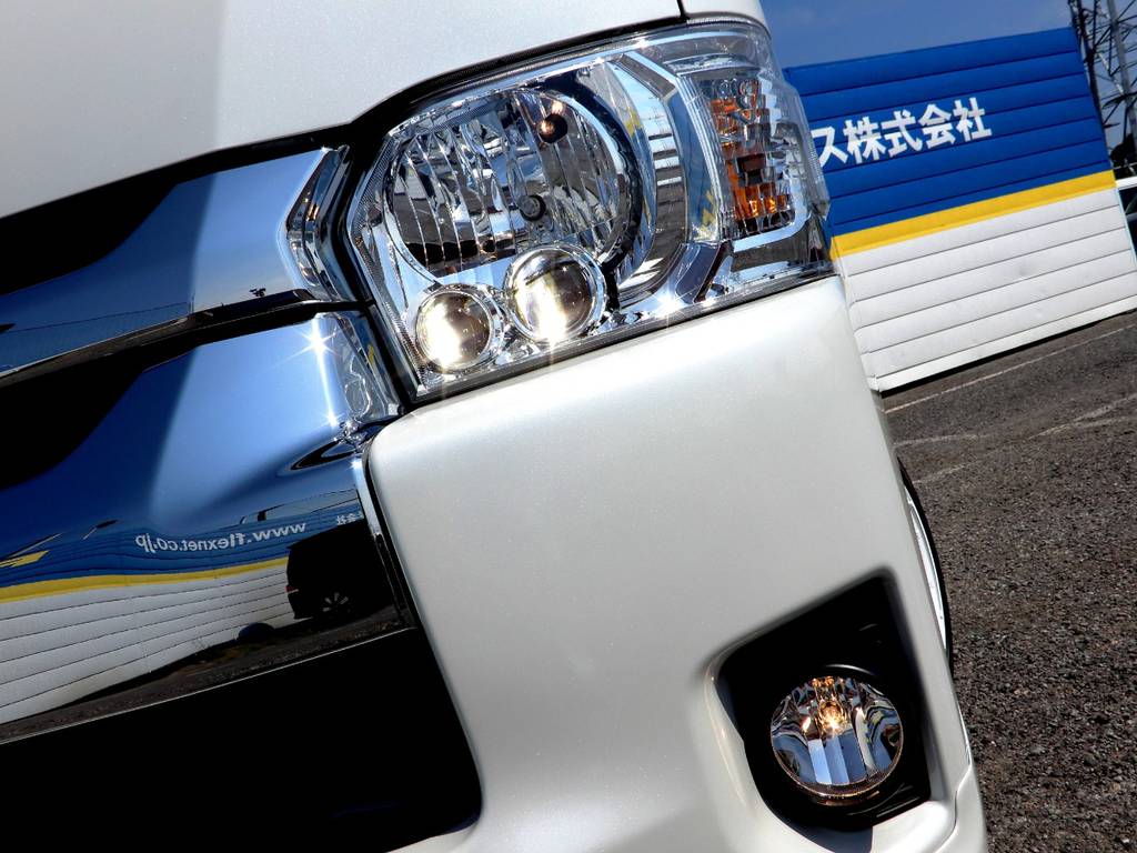 メーカーオプションＬＥＤヘッドライト♪