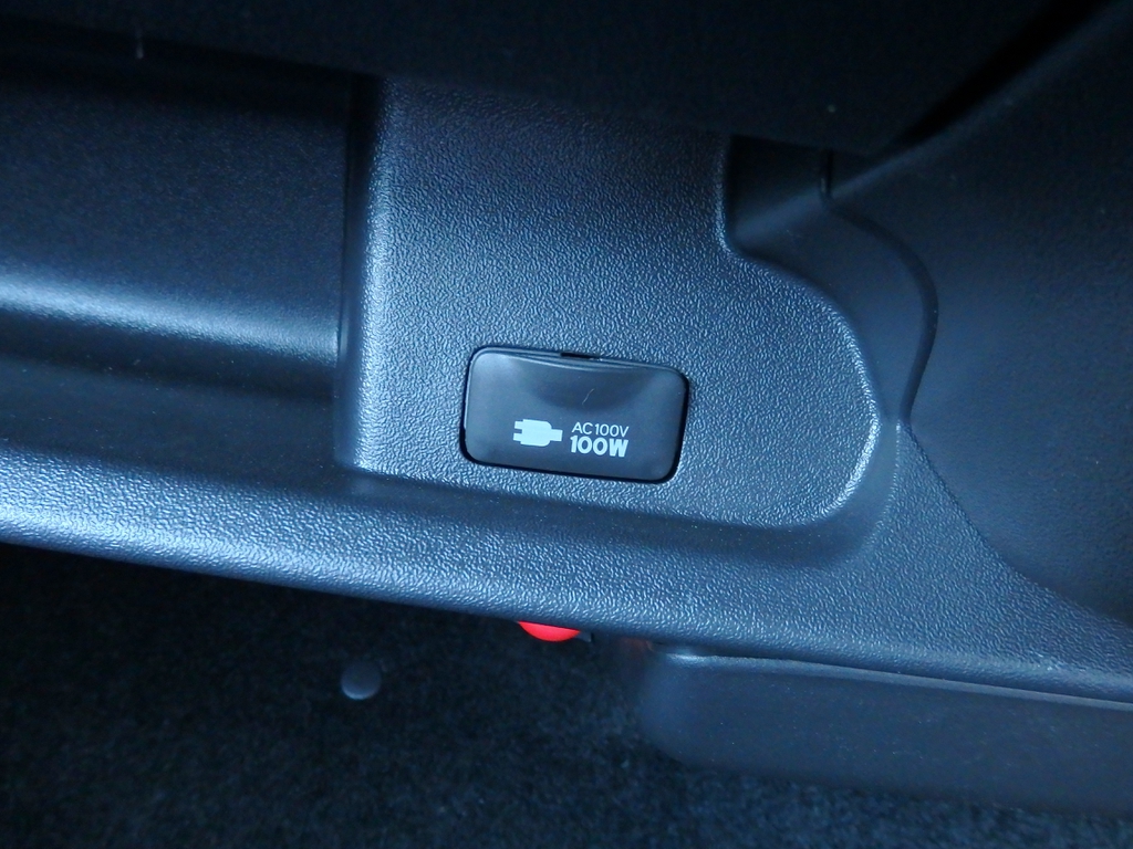 メーカーオプションＡＣ１００Ｖ♪