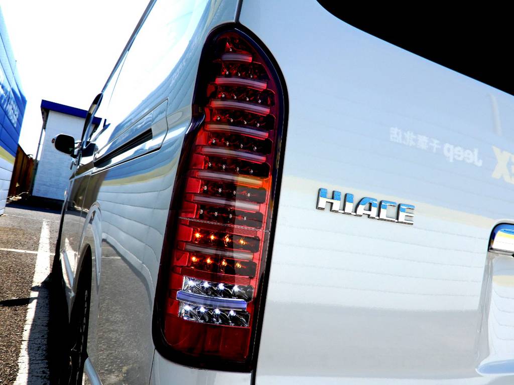 ヴァレンティ　ＬＥＤテールランプ！