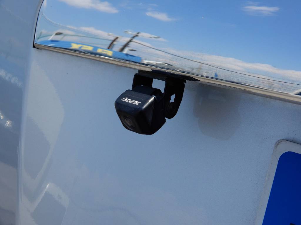 バック駐車も安心ですね♪