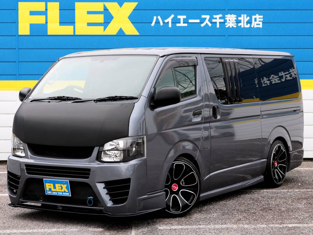 Ｈ２１年　ハイエースバン　３型フェイスチェンジ！オリジナリティーのあるカスタムが施されたお車が入庫致しました♪