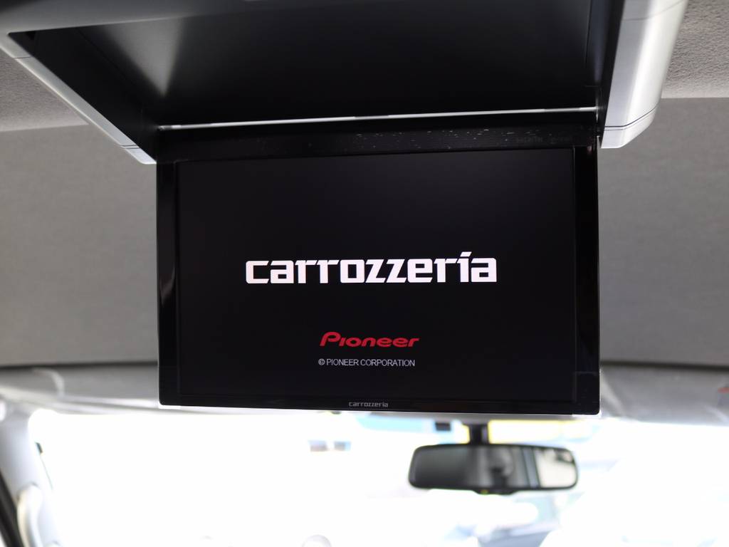 カロッツェリア　後席用フリップダウンモニター！
