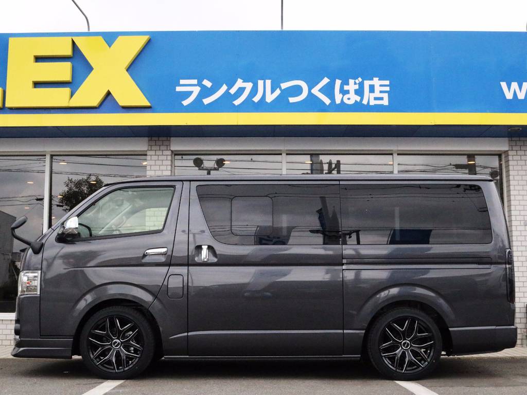 ２インチローダウン施工済み！見た目もバッチリです♪