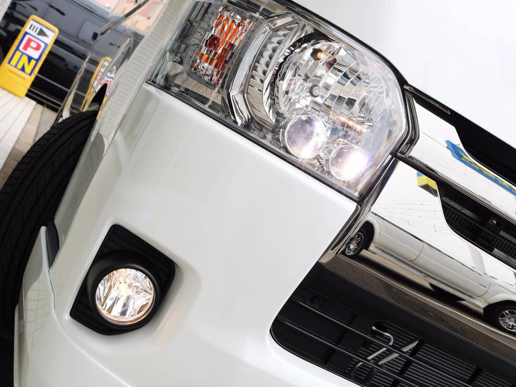 メーカーオプション「ＬＥＤヘッドライト」！