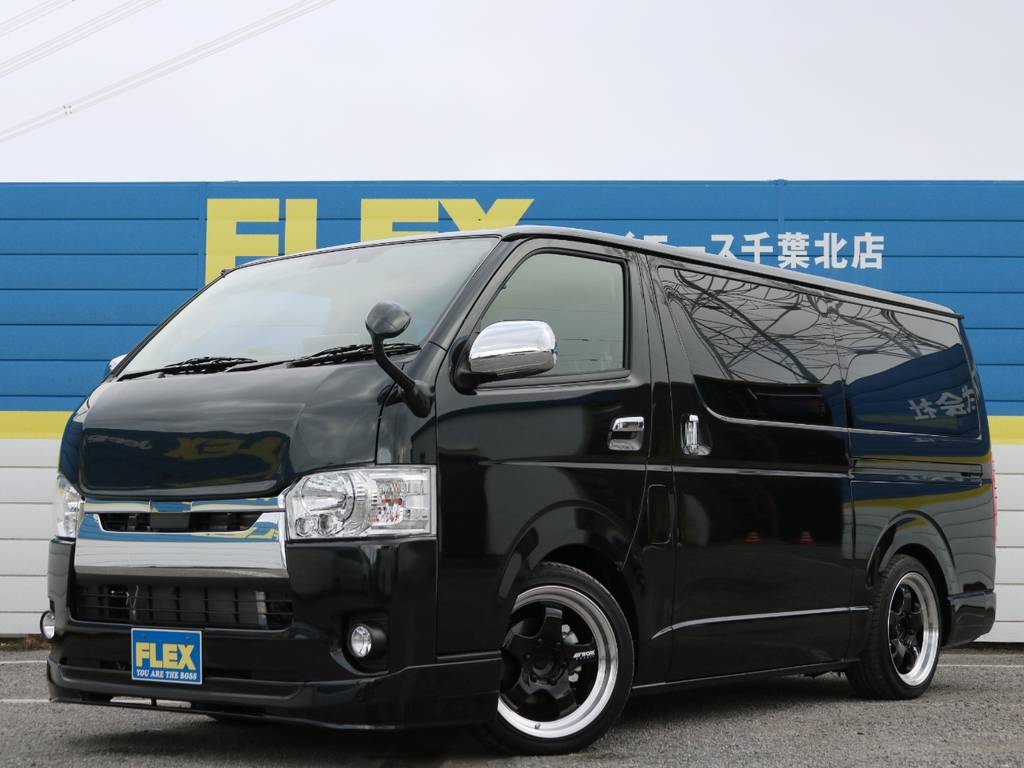 新型レーダーブレーキ・レーンアシスト付き　ハイエースバン！