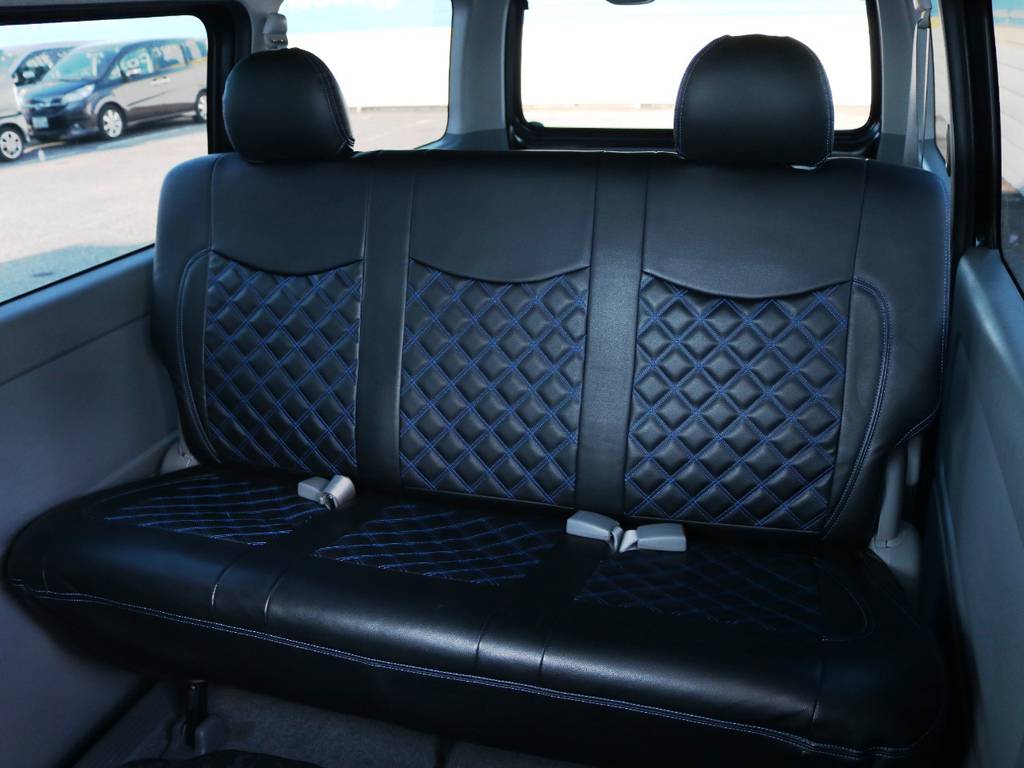 ５人乗りハイエースバン　綺麗な中古車です♪