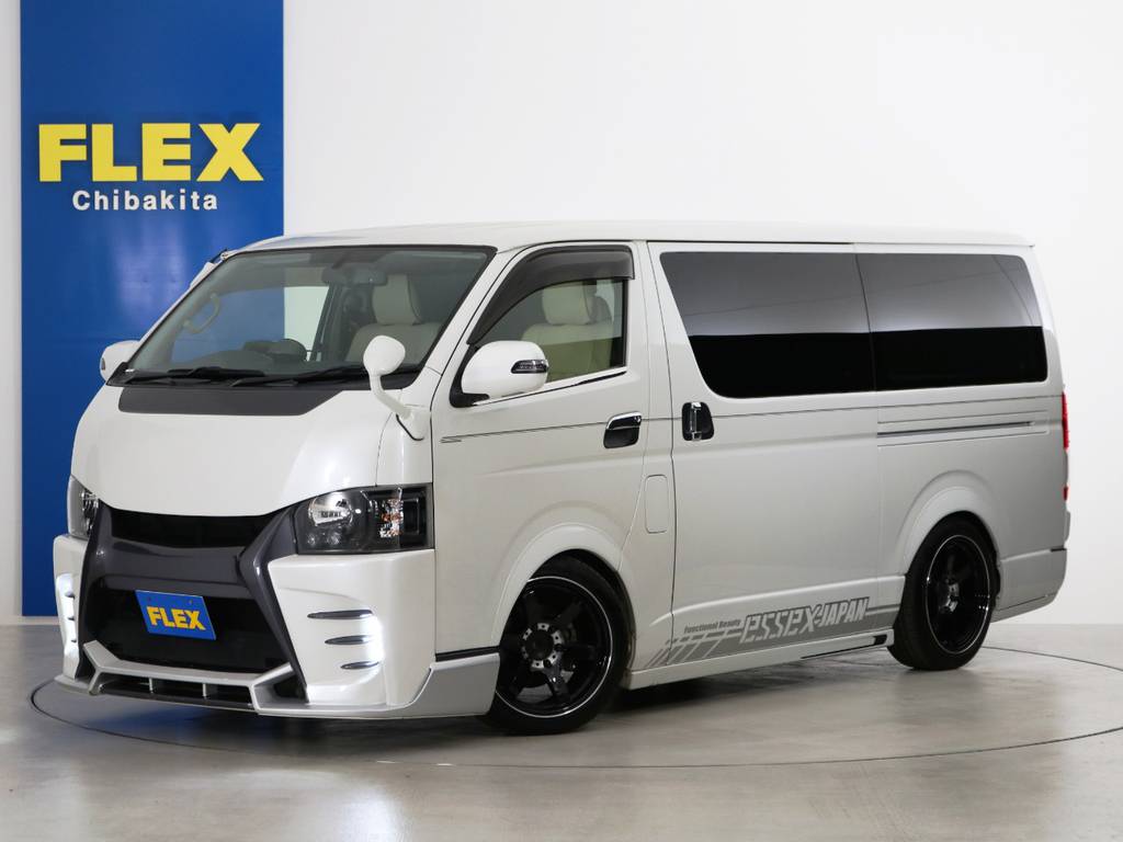 ２４年　ハイエースバン　Ｓ－ＧＬ　ガソリン２ＷＤ　カスタム済み　８．１万ｋｍ！