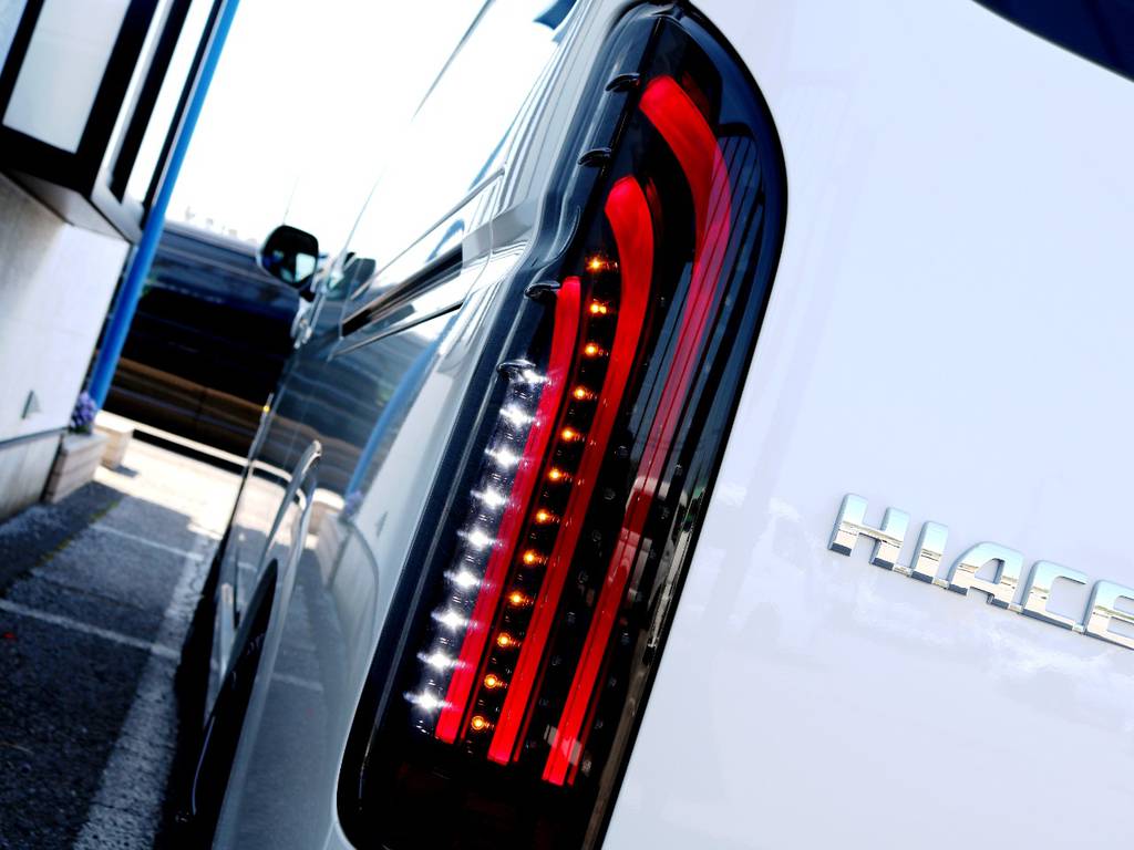 ４１５コブラ　ＢＡＤライトセイバー　ＬＥＤテールランプ！