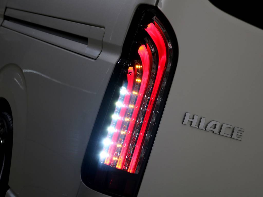 ＦＬＥＸオリジナル　ＬＥＤテールランプ　煌！