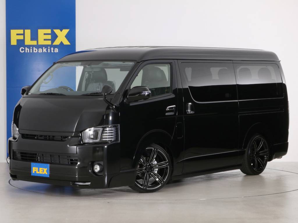 新車未登録　ハイエースワゴンＧＬ　１０人乗り　特別架装車ファインテックツアラー！４１５コブラ　フルエアロ！！