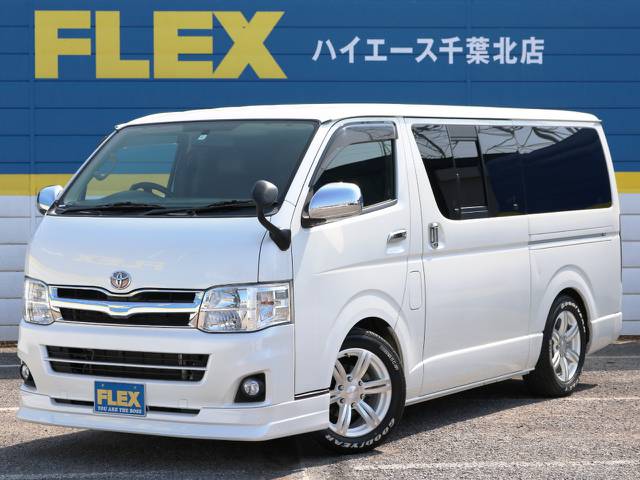 Ｈ２２　ハイエースバン　Ｓ－ＧＬ　ガソリン２ＷＤ　パールホワイト！