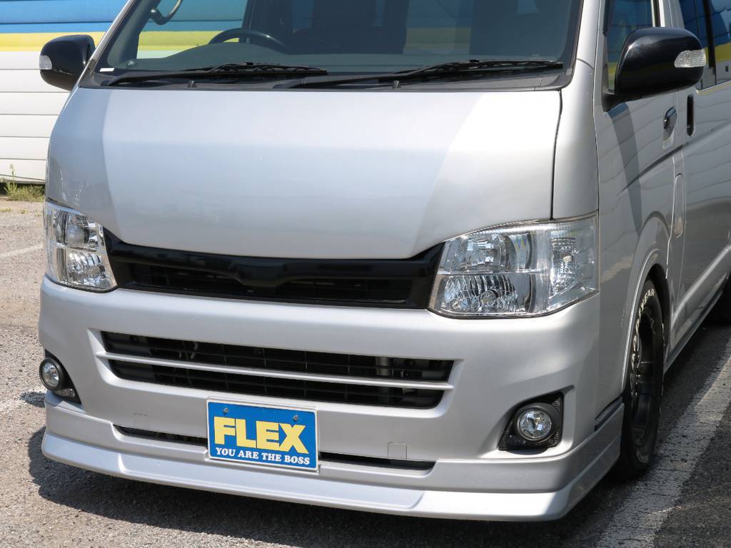 ＦＬＥＸオリジナルフロントリップスポイラー＋社外ボンネットで格好良く決まったフロント周り！