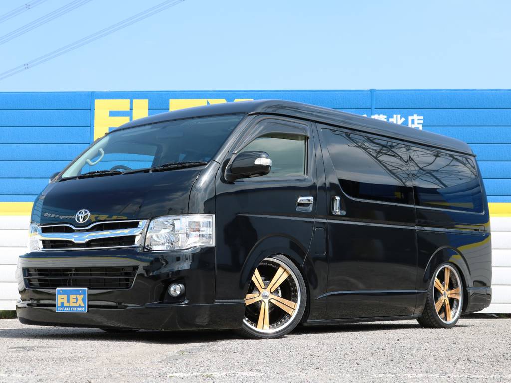 ３型ワゴンＧＬ　１０人乗り　２ＷＤ！