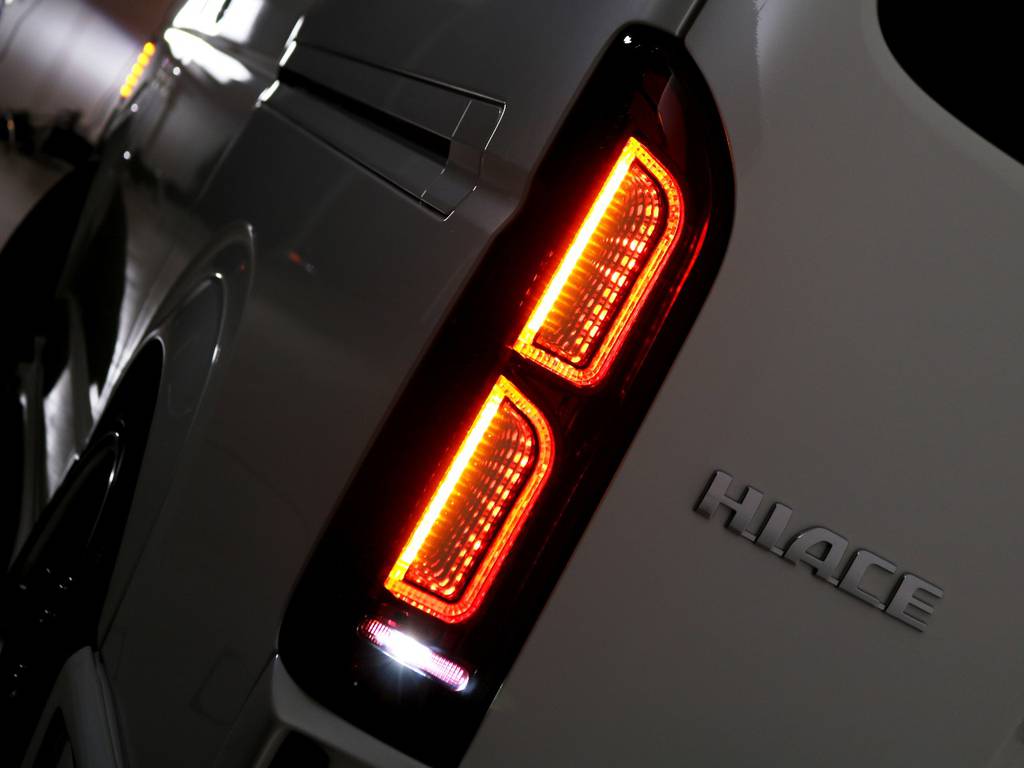 コプラスジャパン　ＬＥＤテールランプ♪