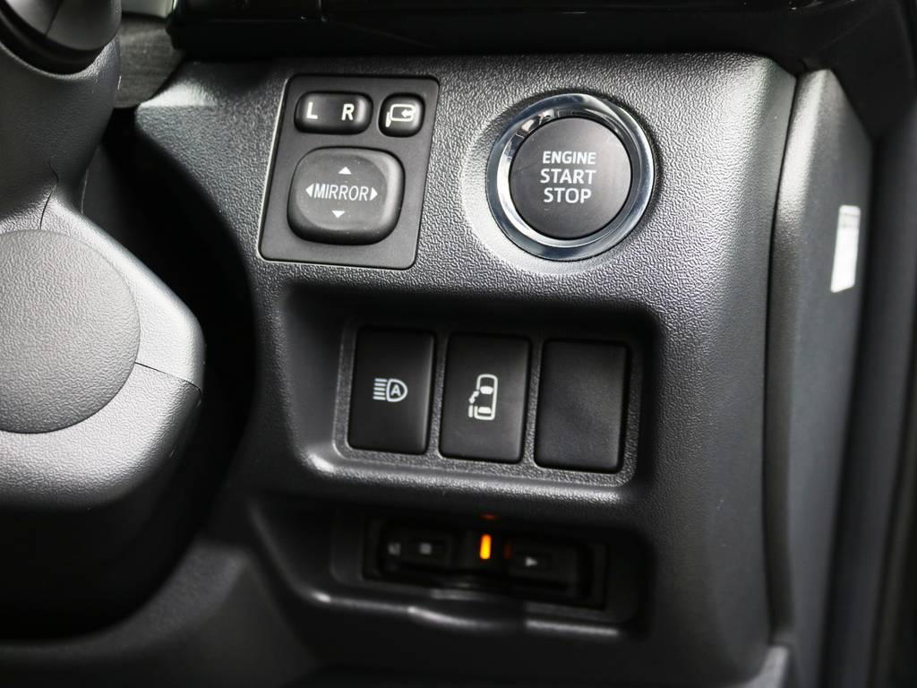 メーカーオプション　プッシュスタートシステム＋パワースライドドア！ＥＴＣも完備♪