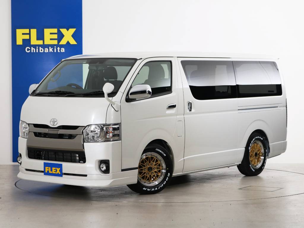 新車未登録　ハイエースバン　Ｓ－ＧＬ　ダークプライム　２．８Ｌ　ディーゼルターボ２ＷＤ！
