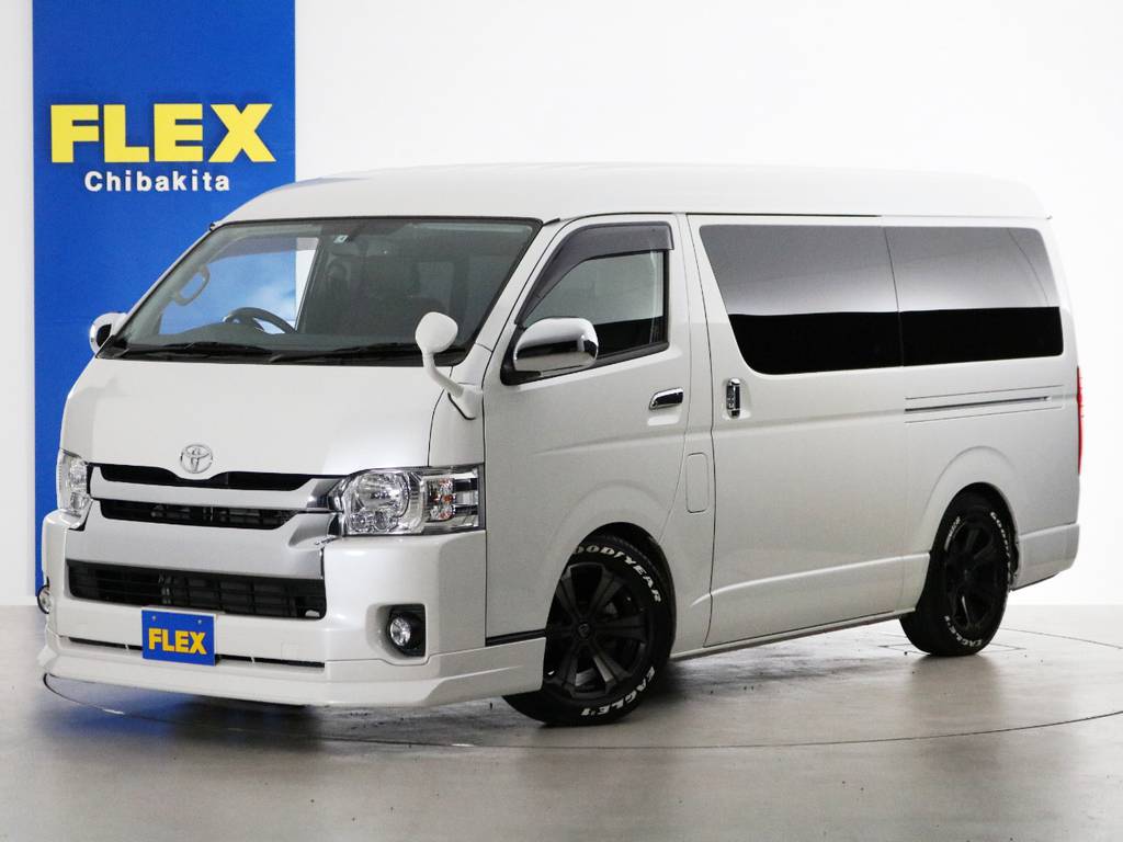 Ｈ２９年　ハイエースワゴンＧＬ　１０人乗り　内装アレンジ車両　１．１万キロ！