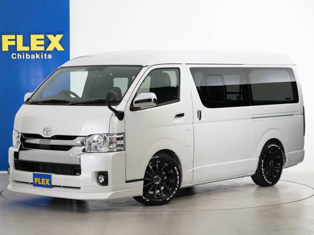 新車未登録　ハイエースバン　Ｓ－ＧＬ　ワイドボディ　２．８Ｌディーゼルターボ　床張り済みライトカスタムパッケージ！