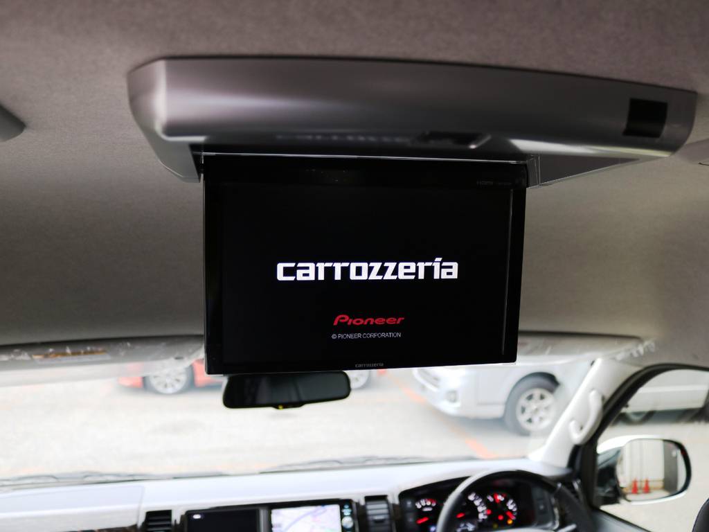 カロッツェリア　１０．２型　フリップダウンモニター！