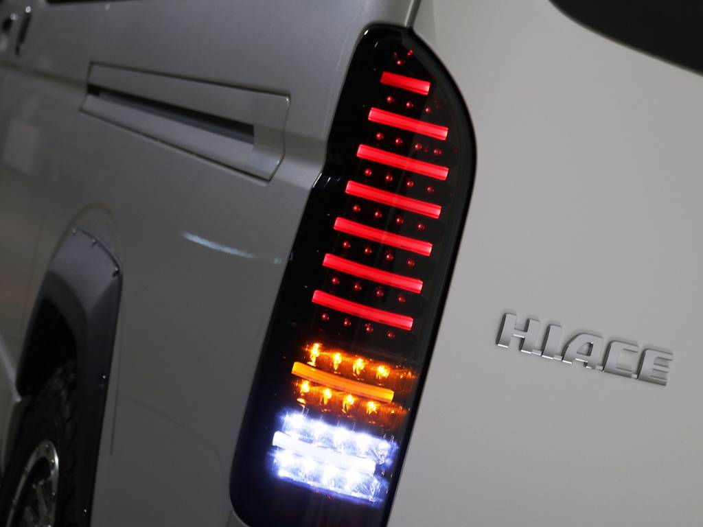 ヴァレンティ　ＬＥＤテールランプ！