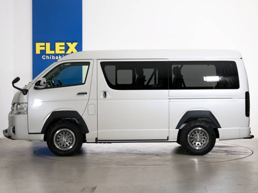 純正車高のお車となります。リフトアップ等追加カスタムも可能です！