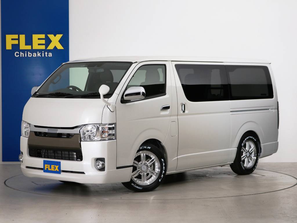 新車未登録　特別仕様車　ハイエース５０ＴＨ　アニバーサリーリミテッド　２．８Ｌディーゼルターボ！！