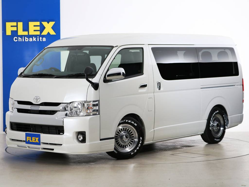 新車未登録　ハイエースワゴンＧＬ　ガソリン２ＷＤ　１０に人乗り３ナンバー登録　内装アレンジ【ラウンジ６α】！！
