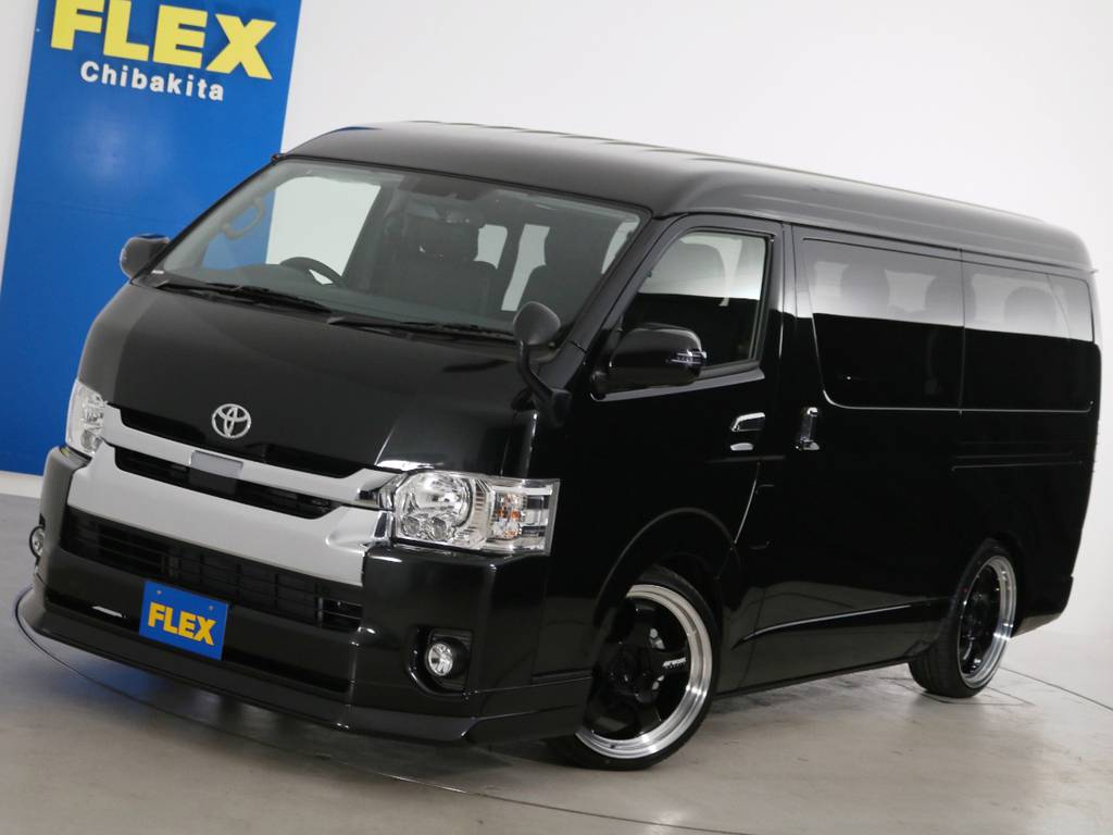 ハイエースワゴンＧＬ　１０人乗り３ナンバー登録　２ＷＤ　内装アレンジ【ラウンジ５α】♪