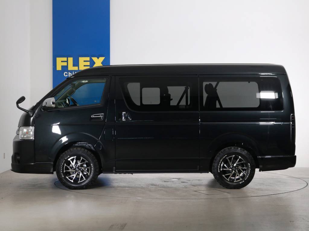 純正車高のお車です！リフトアップやローダウン等も可能です。お気軽にご相談ください！