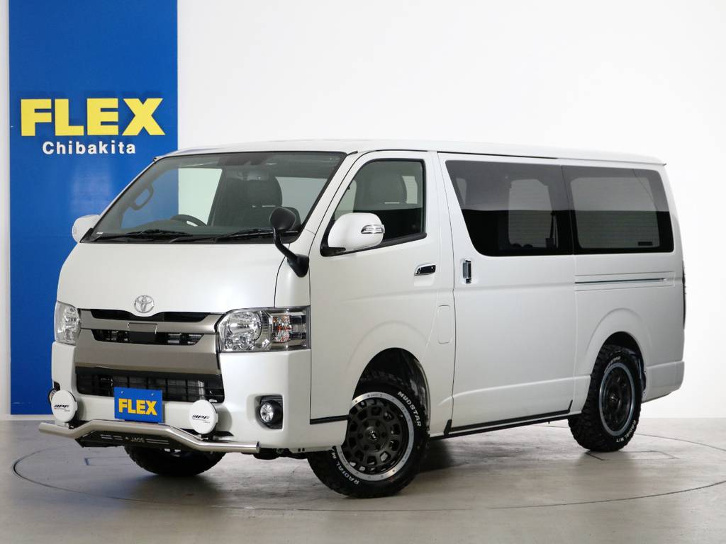 新車未登録　ハイエースバン　特別仕様車　ダークプライムⅡ　ディーゼル４ＷＤ　ワイルドカスタムＰＫＧ！！