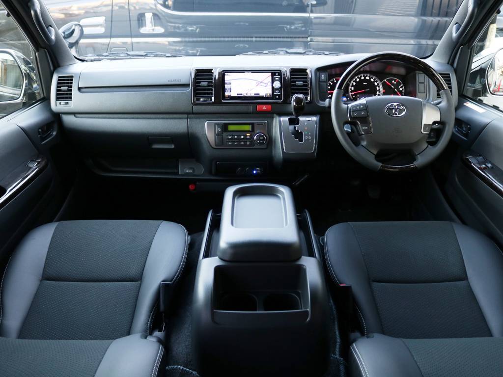 内外装ライトカスタム済みの特別仕様車【ダークプライムⅡ】！