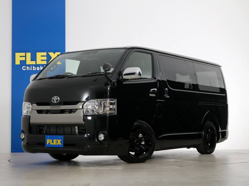 ライトカスタム済み　ハイエースバン　Ｓ－ＧＬ　特別仕様車　ダークプライムⅡ　ディーゼル２ＷＤ！
