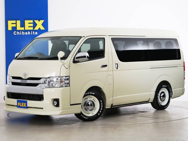 新車未登録　ハイエースワゴンＧＬ　４ＷＤ寒冷地仕様　床張りスタンダードパッケージ！