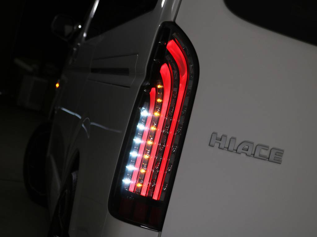 ＦＬＥＸオリジナル　ＬＥＤテールランプ　煌！