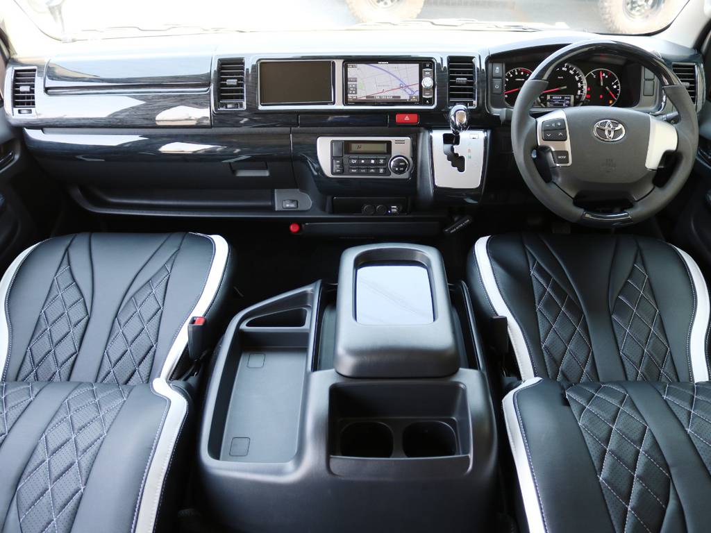 人気のハイエースワゴンＧＬ、特別架装車【ファインテックツアラー】が入庫致しました！