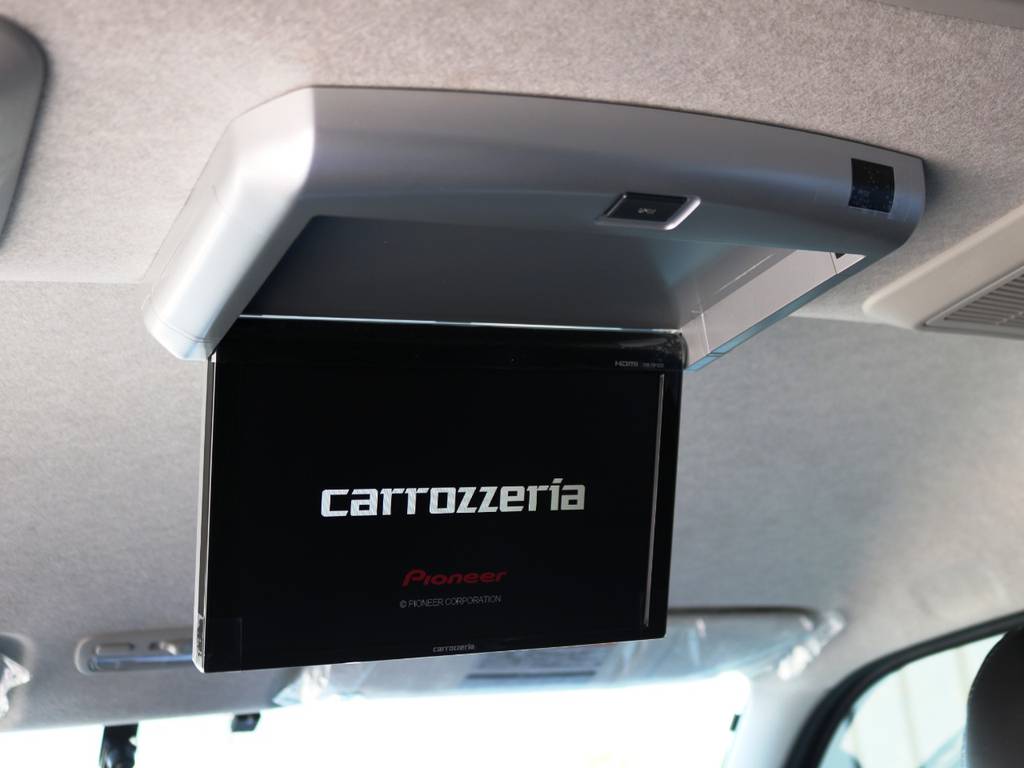 カロッツェリア　１０．２型　フリップダウンモニター♪