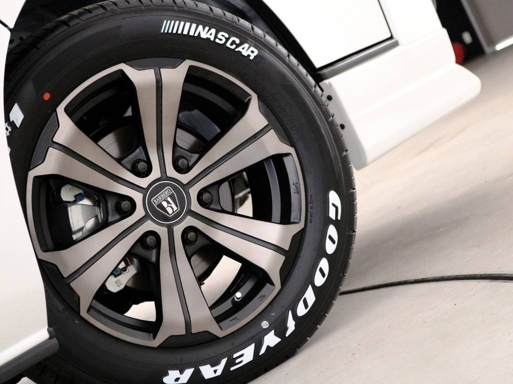 クリムソン　バルベログランデ　１７インチアルミホイール！ＦＬＥＸ限定カラー♪