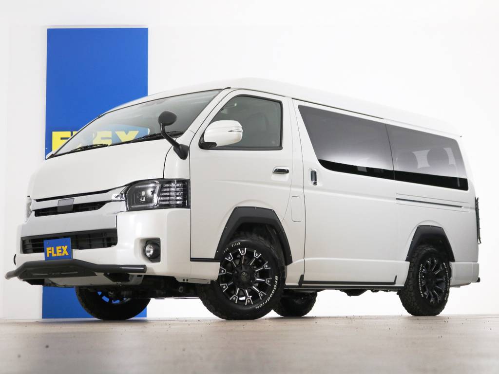 新車未登録　ハイエースワゴンＧＬ　１０人乗り３ナンバー登録　ガソリン４ＷＤ　床張りスタンダードＰＫＧ！