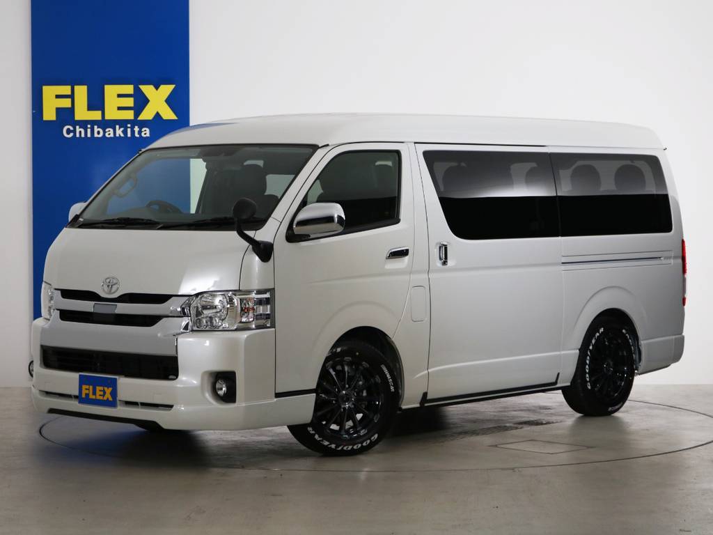新車未登録　ハイエースワゴンＧＬ　１０人乗り３ナンバー　４ＷＤ　寒冷地仕様　スタンダードＰＫＧ！！